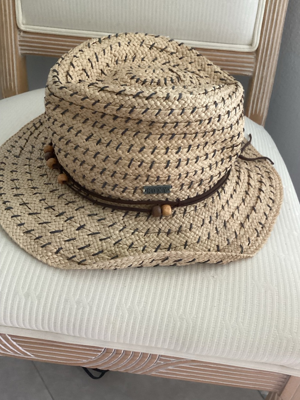 ROXY woven hat floppy hat EUC one size straw hat bead trim coastal festival - Picture 3 of 6